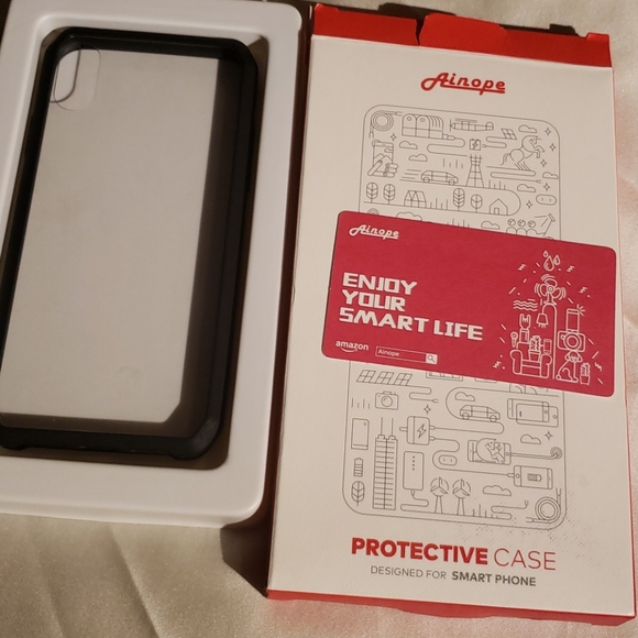 PROTECTIVE CASE - Picture 8 of 8